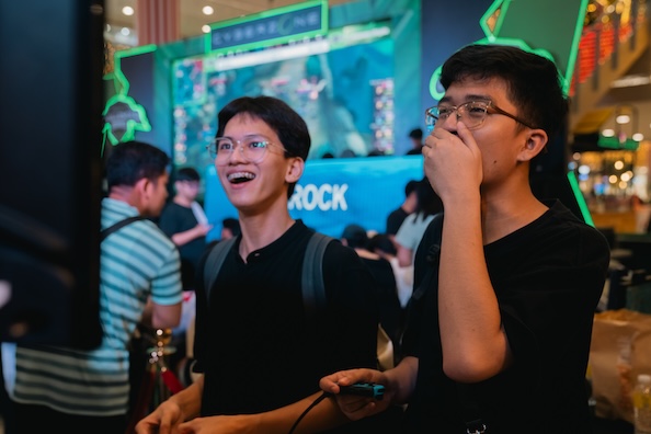 e-sports-funfare-and-top-tech-deals-await-at-cyberzone-sm-j-mall-in-cebu