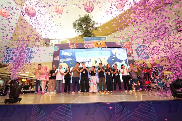 cyberzone-geek-con-dx-unites-pop-culture-fans-at-sm-city-fairview